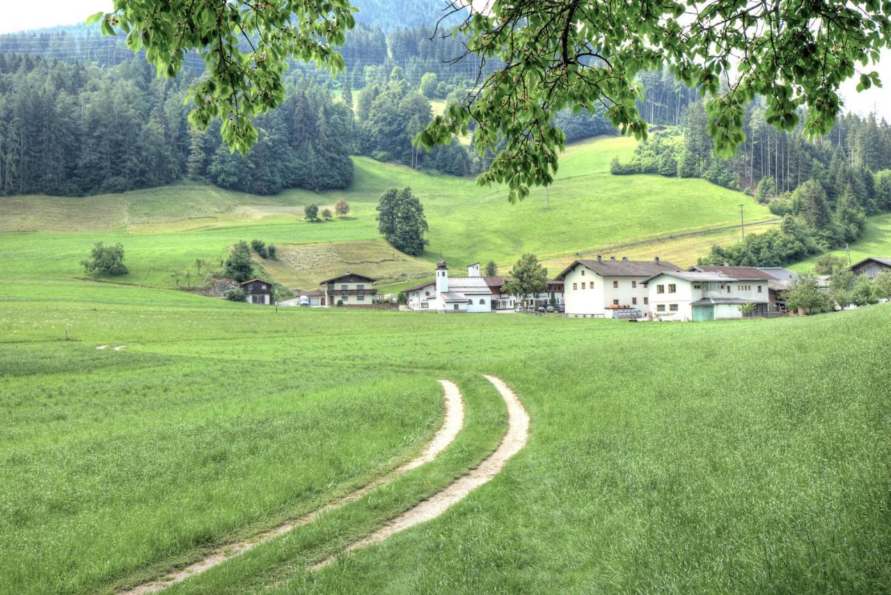 Chalet Rastenhof - Urlaub Auf Dem Bauernhof In Oesterreich Gallzein Exterior photo